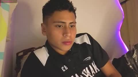 Snapshot of bleesd_anto chatting on 14, 12, 2025 bleesd_anto online show from 14, 12, 2025