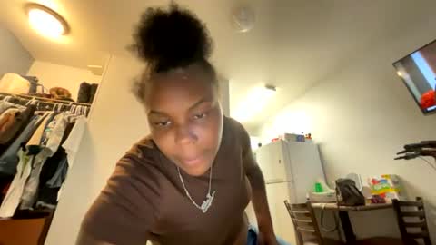 Snapshot of bleuk chatting on 15, 7, 2026 Bleuk online show from 15, 7, 2026