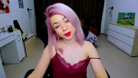 Snapshot of blinkofeyess chatting on 16, 12, 2024 Nicole online show from 16, 12, 2024