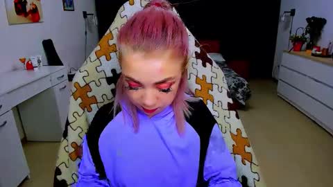 Snapshot of blinkofeyess chatting on 28, 1, 2025 Nicole online show from 28, 1, 2025