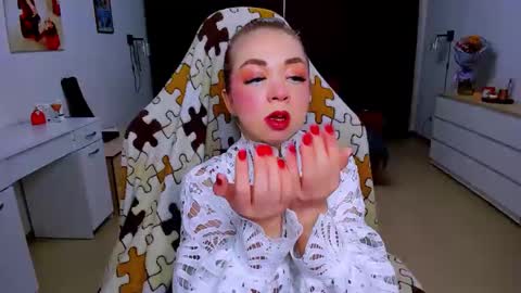 Snapshot of blinkofeyess chatting on 11, 2, 2025 Nicole online show from 11, 2, 2025