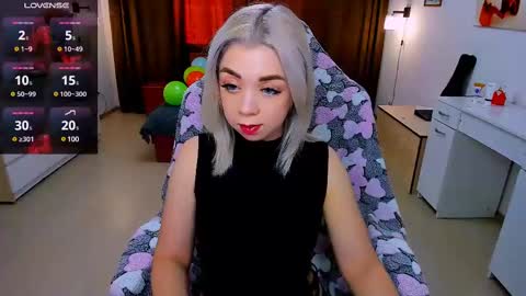 Snapshot of blinkofeyess chatting on 12, 2, 2025 Nicole online show from 12, 2, 2025