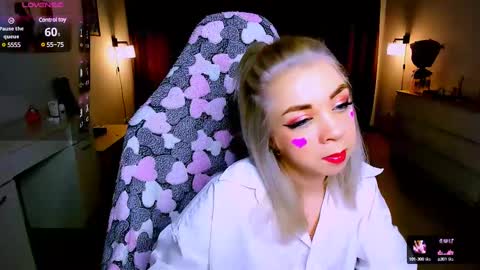 Snapshot of blinkofeyess chatting on 14, 2, 2025 Nicole online show from 14, 2, 2025