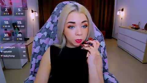 Snapshot of blinkofeyess chatting on 5, 3, 2025 Nicole online show from 5, 3, 2025