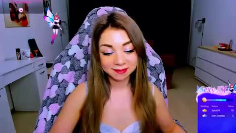 Snapshot of blinkofeyess chatting on 7, 3, 2025 Nicole online show from 7, 3, 2025