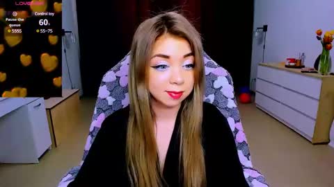 Snapshot of blinkofeyess chatting on 11, 3, 2025 Nicole online show from 11, 3, 2025