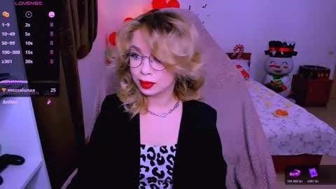 Snapshot of blinkofeyess chatting on 2, 12, 2025 Nicole online show from 2, 12, 2025