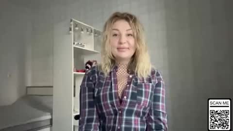 blondie_xoxoxo online show from 19, 1, 2026