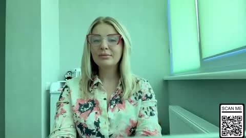 Snapshot of blondie_xoxoxo chatting on 14, 7, 2026 blondie_xoxoxo online show from 14, 7, 2026