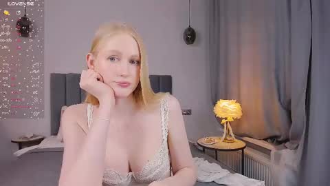 Mia online show from 22, 2, 2025