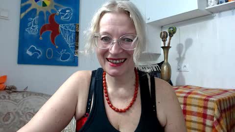 Snapshot of blondmilfs chatting on 9, 11, 2025 BlondMILfs online show from 9, 11, 2025