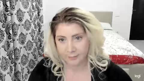 blondysarah online show from 20, 2, 2026