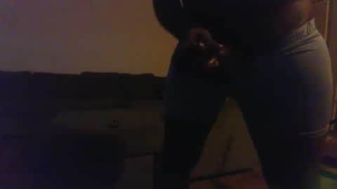 Snapshot of blongd2 chatting on 24, 9, 2025 blongd2 online show from 24, 9, 2025