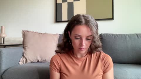 Emma Bloom online show from 27, 9, 2025