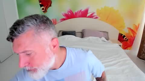 Snapshot of blowmyxxl chatting on 14, 11, 2025 Nico online show from 14, 11, 2025