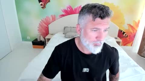 Snapshot of blowmyxxl chatting on 16, 11, 2025 Nico online show from 16, 11, 2025