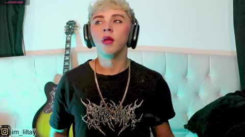 Snapshot of blue_boy_1 chatting on 24, 12, 2024 TAY online show from 24, 12, 2024