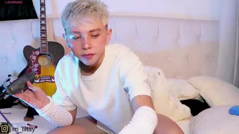 Snapshot of blue_boy_1 chatting on 18, 2, 2025 TAY online show from 18, 2, 2025