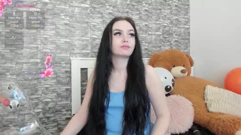 Snapshot of blue_candy28 chatting on 11, 11, 2025 blue candy28 online show from 11, 11, 2025