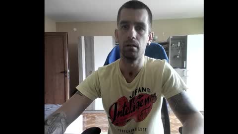 Runaway online show from 15, 10, 2025