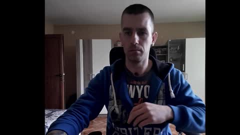 Runaway online show from 27, 2, 2026