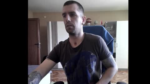 Runaway online show from 4, 3, 2026