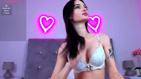 blue_heartt online show from 11, 10, 2025