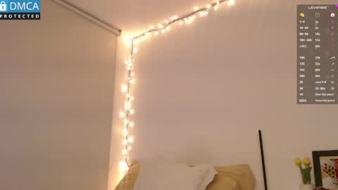 Blue online show from 7, 4, 2026