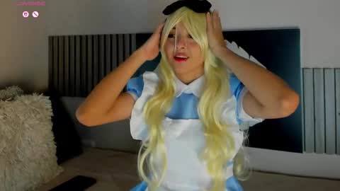 Snapshot of blue_sixx chatting on 18, 10, 2025 blue_sixx online show from 18, 10, 2025