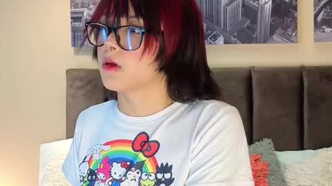 Snapshot of blue_sixx chatting on 6, 11, 2025 blue_sixx online show from 6, 11, 2025