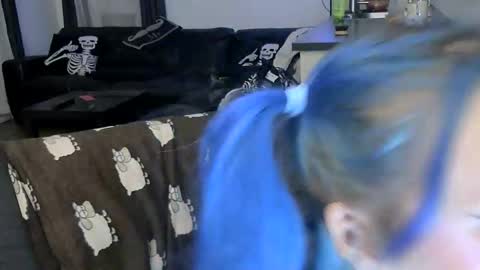 Snapshot of blue_starr_official chatting on 14, 12, 2025 blue_starr_official online show from 14, 12, 2025