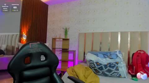 blue_tay1 online show from 19, 9, 2025