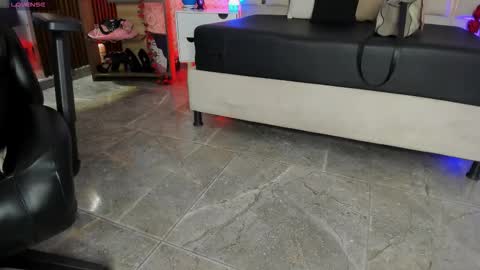 blue_tay1 online show from 18, 2, 2026