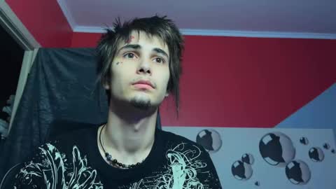 Snapshot of blue_w0rld chatting on 19, 10, 2025 SONNYVAN online show from 19, 10, 2025