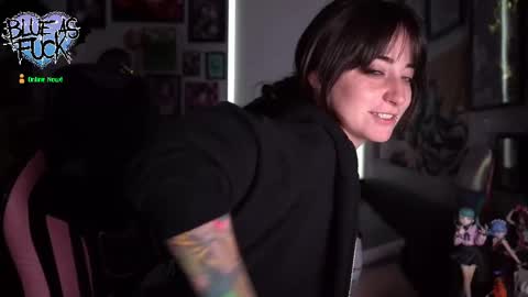 Snapshot of blueasfuck chatting on 3, 10, 2025 Blue online show from 3, 10, 2025