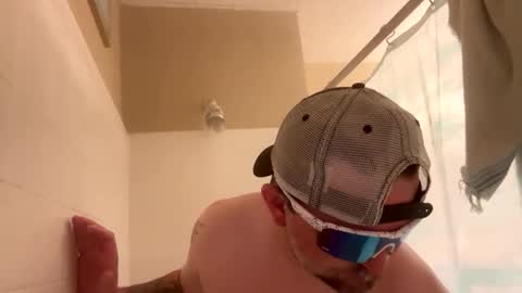 bluecollarpixel online show from 25, 4, 2026