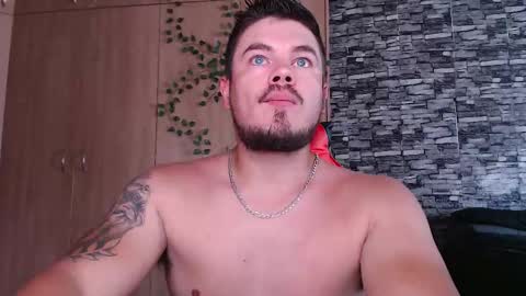 blueeyeboy0 online show from 30, 10, 2025