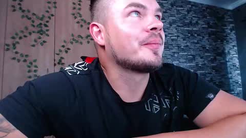 blueeyeboy0 online show from 16, 1, 2026