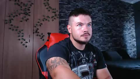 blueeyeboy0 online show from 18, 3, 2026