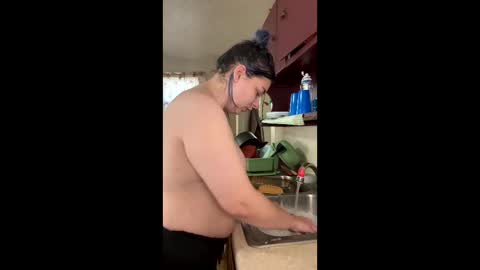 Snapshot of blueeyedbeauty92 chatting on 7, 11, 2025 blueeyedbeauty92 online show from 7, 11, 2025