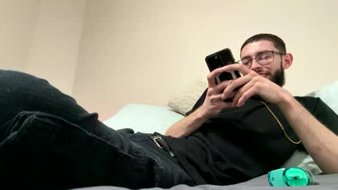 blueeyedcurvy online show from 10, 4, 2026