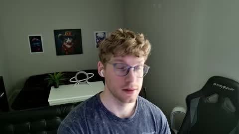 blueeyedtallguy online show from 25, 3, 2026