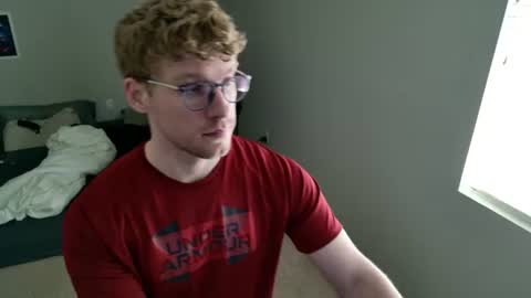 Snapshot of blueeyedtallguy chatting on 15, 7, 2026 blueeyedtallguy online show from 15, 7, 2026