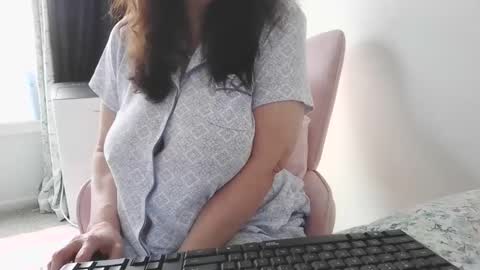 BlueEyes40DDDs online show from 31, 10, 2025