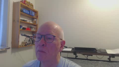 blueeyesn8 online show from 27, 1, 2025