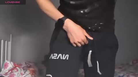 Snapshot of bluegaze6227724 chatting on 2, 12, 2025 bluegaze6227724 online show from 2, 12, 2025