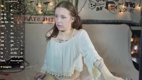 Snapshot of bluegelato chatting on 14, 5, 2026 Mila online show from 14, 5, 2026