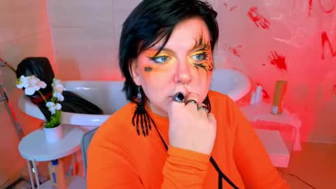 Snapshot of bluelunaray chatting on 23, 10, 2025 Hi my name is Lunaray online show from 23, 10, 2025