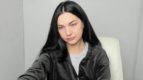 Snapshot of blum_kelly chatting on 26, 9, 2025 Kelly online show from 26, 9, 2025