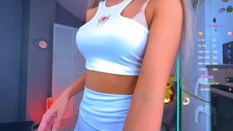 Snapshot of blush_mikki chatting on 21, 1, 2025 Mikki chan online show from 21, 1, 2025